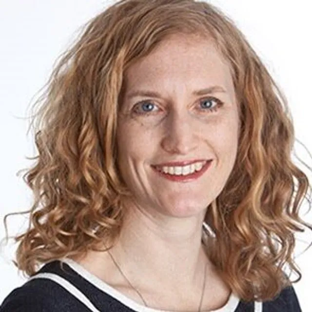Portrait of Rochelle Turner